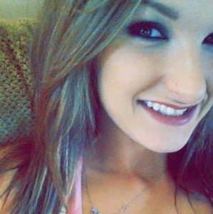 Meet your Posher, Kristen